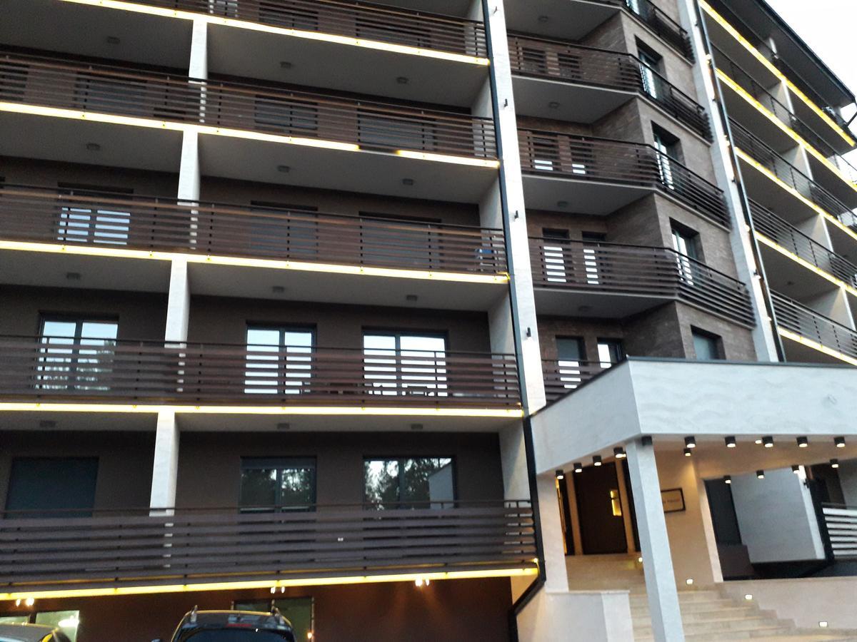 Apartment Pino Bianco 1 - Vila Pekovic 兹拉蒂博尔 外观 照片