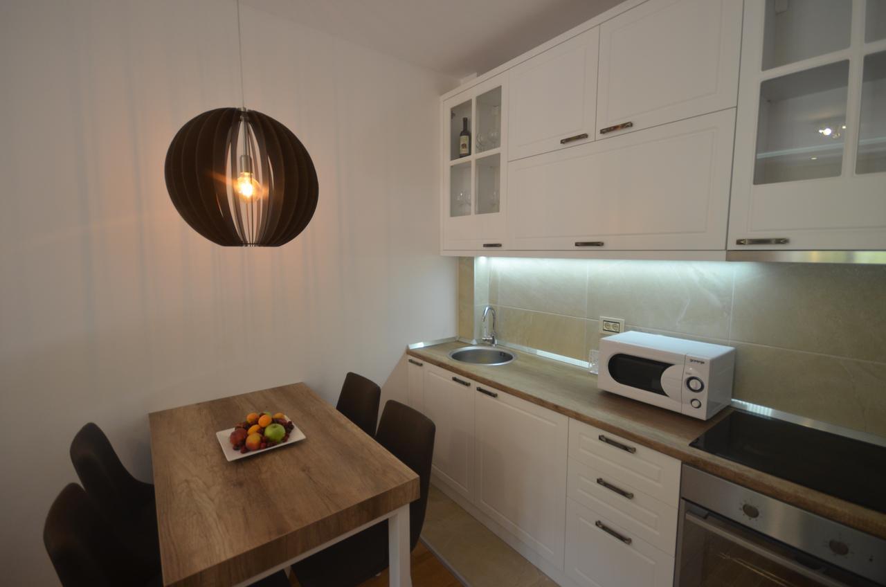 Apartment Pino Bianco 1 - Vila Pekovic 兹拉蒂博尔 外观 照片